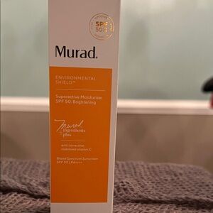 Murad Environmental Shield Superactive Moisturizer SPF 50 - Bright Orange